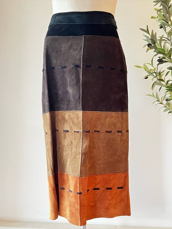 Illia Dresses & Skirts - Vintage Y2K Illia Anthropologie Genuine Leather Patchwork Suede midi Skirt